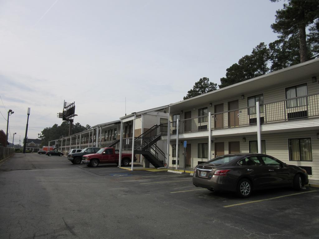 Heritage Inn Augusta Extérieur photo